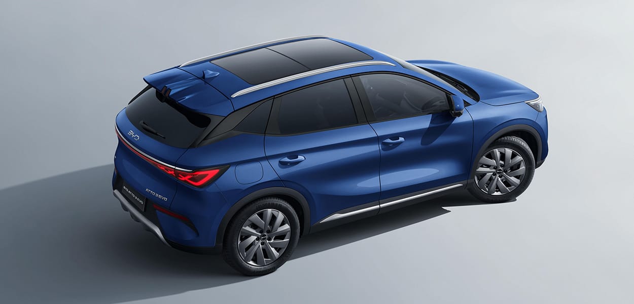 BYD Atto 3 in blau